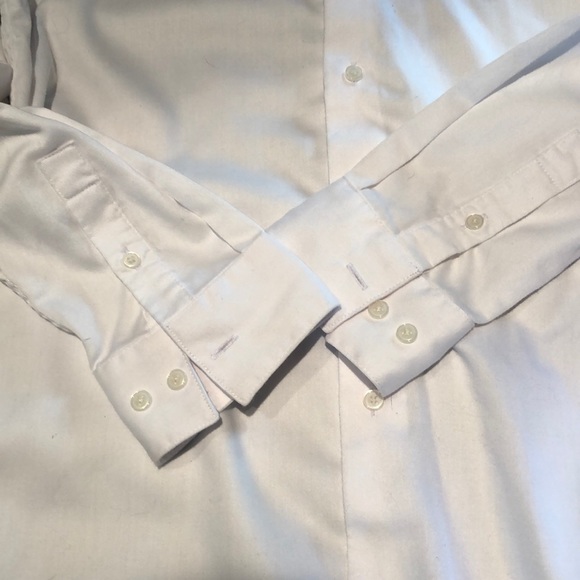 CALVIN KLEIN BUTTON DOWN DRESS SHIRT 18/BIG BOYS - Picture 6 of 6